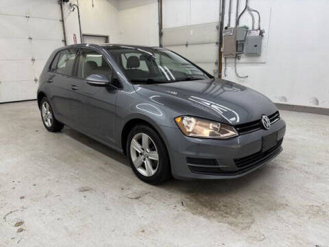 2017 Volkswagen Golf TSI Wolfsburg Edition