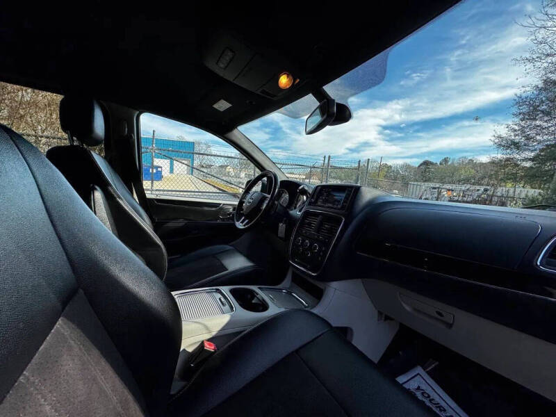 2020 Dodge Grand Caravan SXT