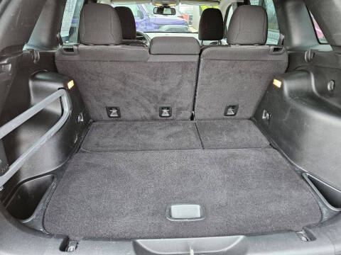 2017 Jeep Cherokee Sport