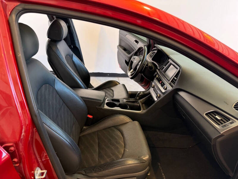 2018 Hyundai Sonata Sport