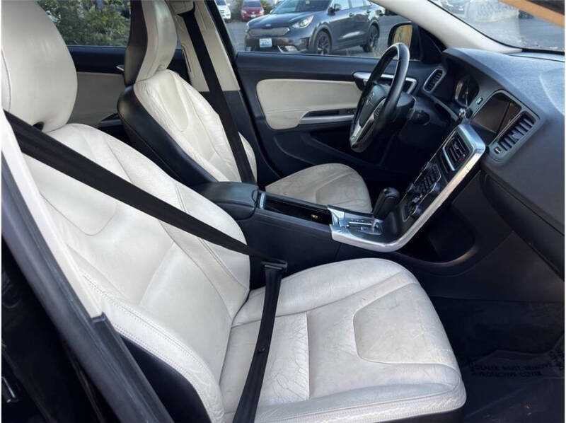 2012 Volvo S60 T5