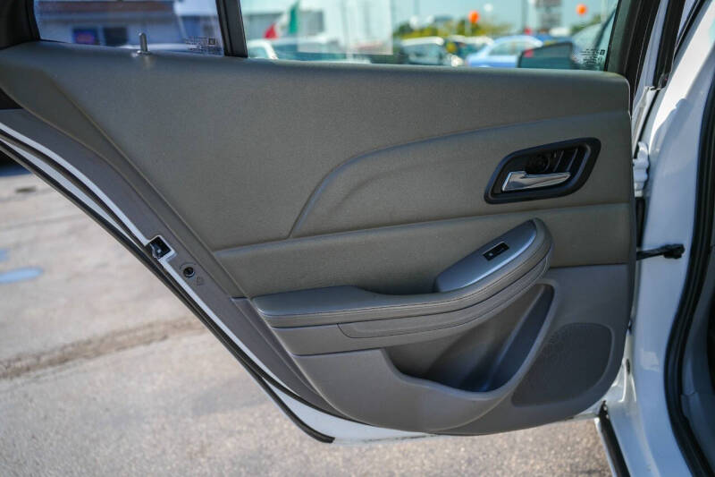 2015 Chevrolet Malibu LS