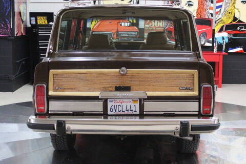 1986 Jeep Grand Wagoneer