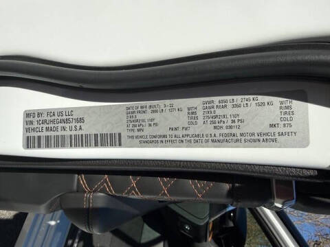 2022 Jeep Grand Cherokee Summit Reserve