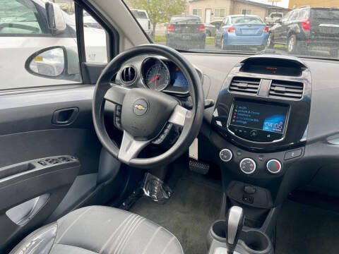 2013 Chevrolet Spark 1LT Auto