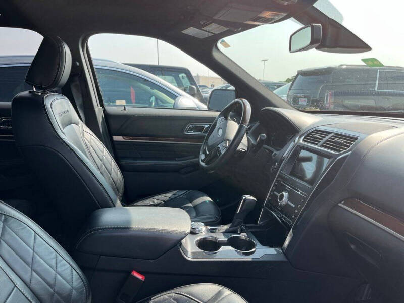 2018 Ford Explorer Platinum