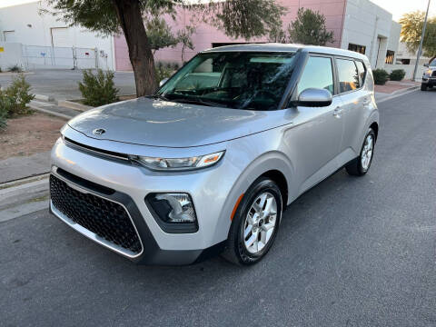 2021 Kia Soul for sale at Family Auto LLC in Las Vegas NV