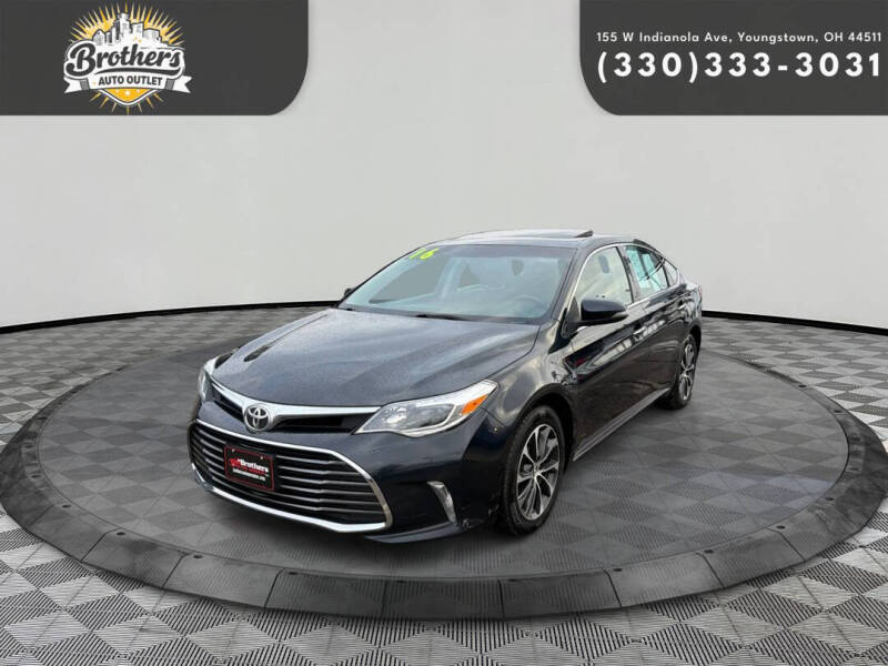 2016 Toyota Avalon XLE Plus's photo