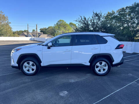 2019 Toyota RAV4 Hybrid LE