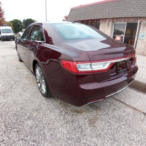 2017 Lincoln Continental Select