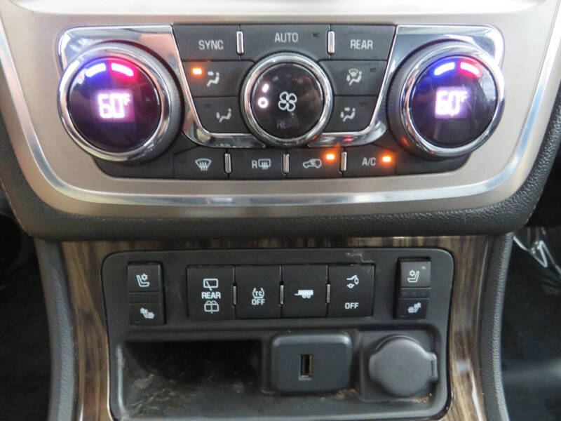 2015 GMC Acadia Denali