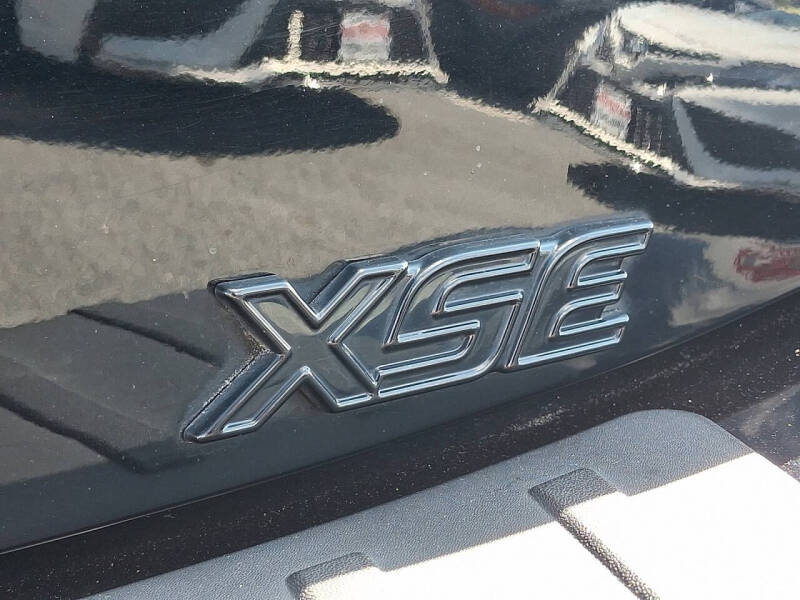 2023 Toyota Corolla Hatchback XSE