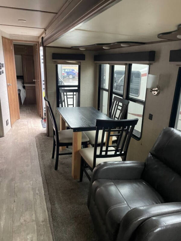 2020 Gulfstream Conquest