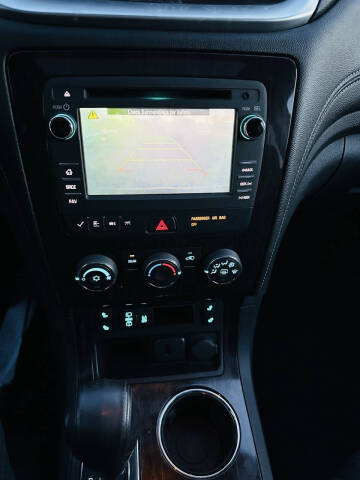 2016 Chevrolet Traverse LT