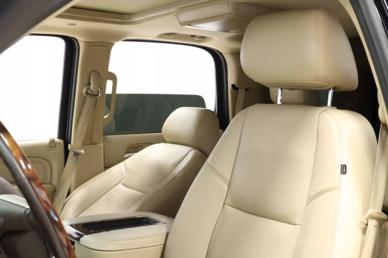 2012 Cadillac Escalade Premium