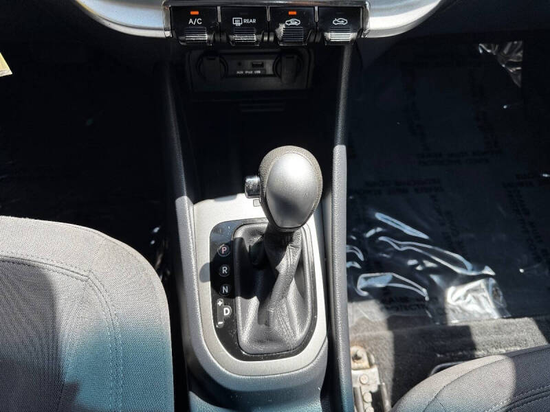 2015 Kia Rio 5-Door EX
