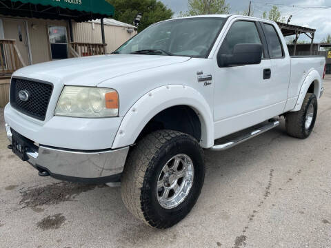 2005 Ford F-150 for sale at OASIS PARK & SELL in Spring TX
