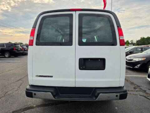 2019 Chevrolet Express 2500