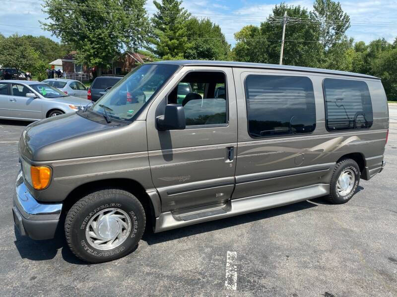 2003 Ford E-Series Cargo for sale at Auto Choice in Belton MO