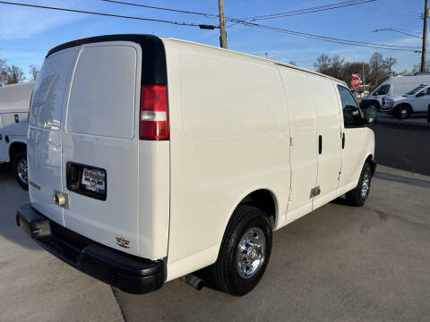 2020 Chevrolet Express 2500