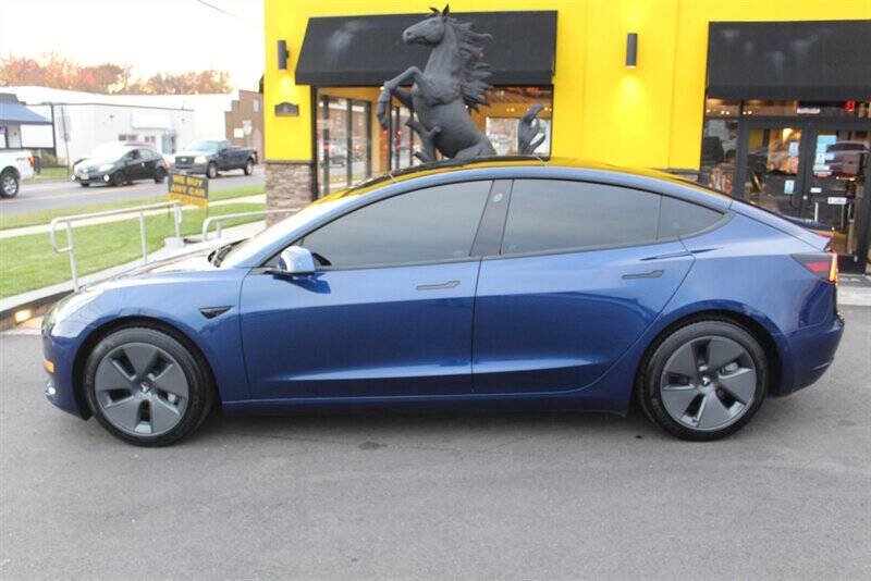 2021 Tesla Model 3 Standard Range Plus