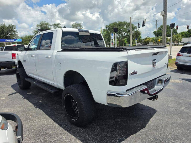 2014 RAM 1500 SLT