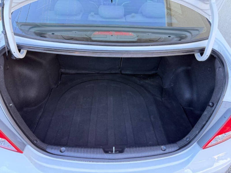 2017 Hyundai Accent Value Edition