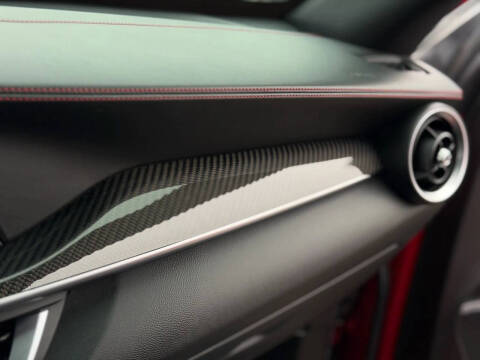 2018 Alfa Romeo Stelvio Quadrifoglio