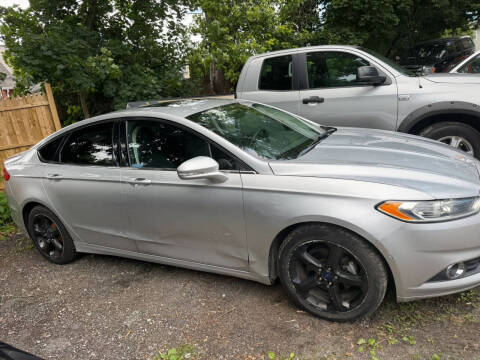 2014 Ford Fusion SE