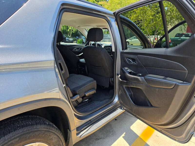 2019 Chevrolet Traverse LT Cloth