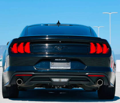 2021 Ford Mustang EcoBoost