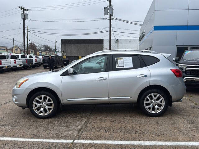 2011 Nissan Rogue SV
