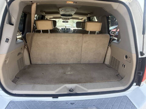 2011 Nissan Armada Platinum