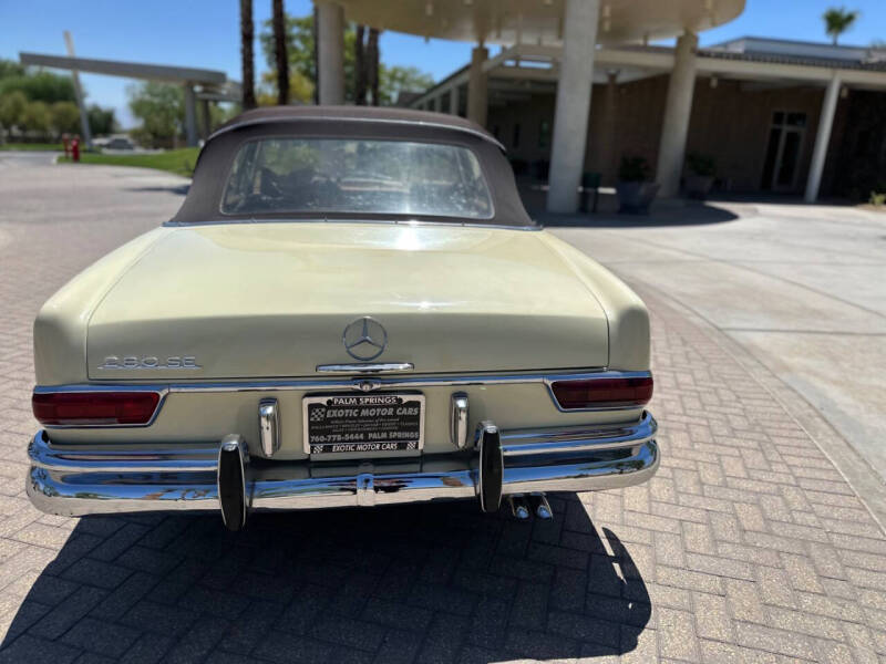 1969 Mercedes-Benz 280-Class