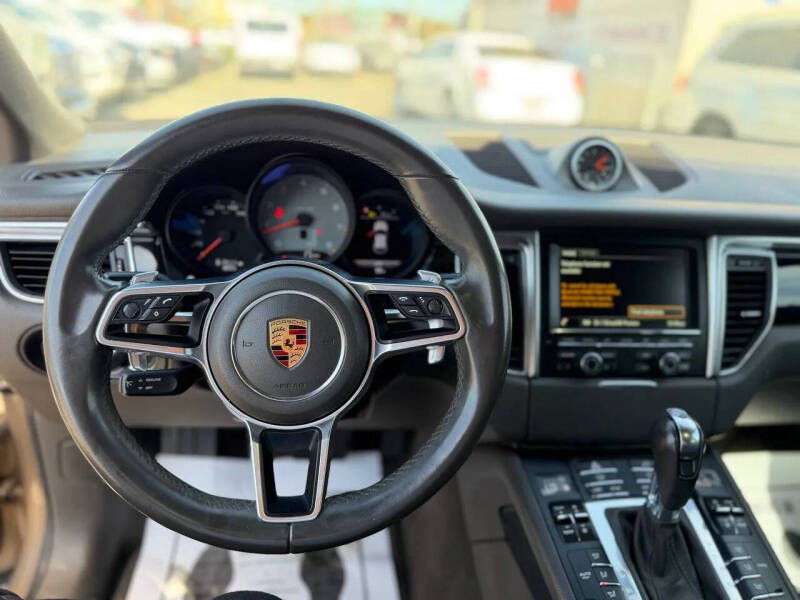 2016 Porsche Macan S