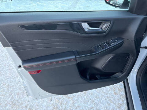 2025 Ford Escape ST-Line Select