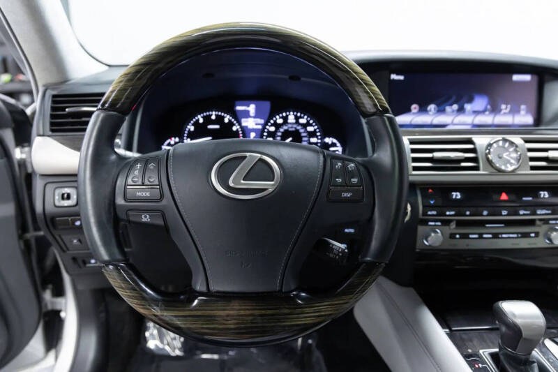 2014 Lexus LS 460