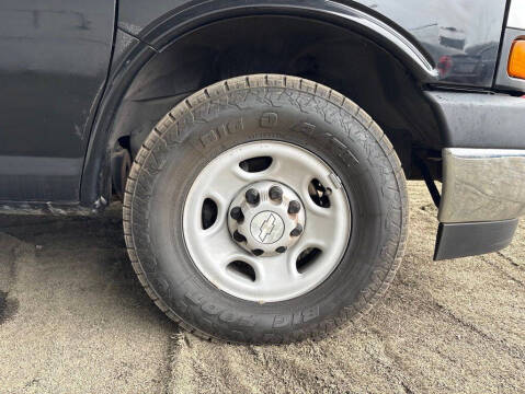 2018 Chevrolet Express 2500