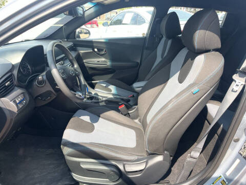 2019 Hyundai Veloster 2.0L