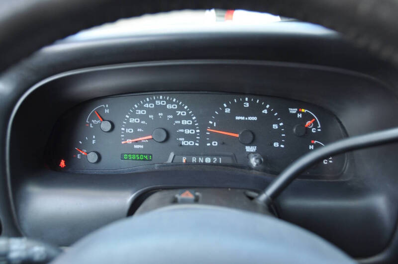 2005 Ford Excursion Eddie Bauer