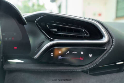 2025 Ferrari 296 GTS