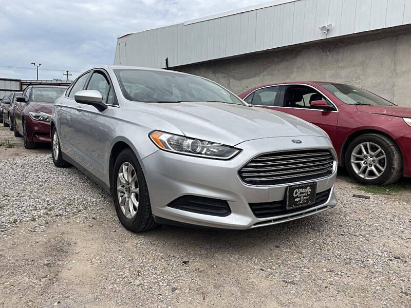 2016 Ford Fusion S
