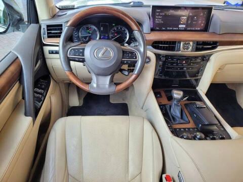 2019 Lexus LX 570