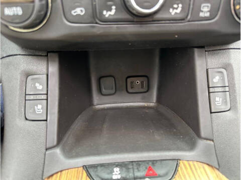 2017 GMC Acadia Denali