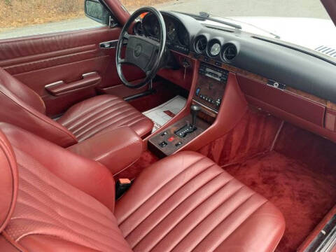 1986 Mercedes-Benz 560-Class 560 SL