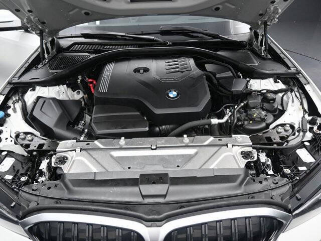 2024 BMW 3 Series 330i xDrive