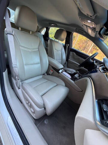 2013 Cadillac XTS Luxury Collection