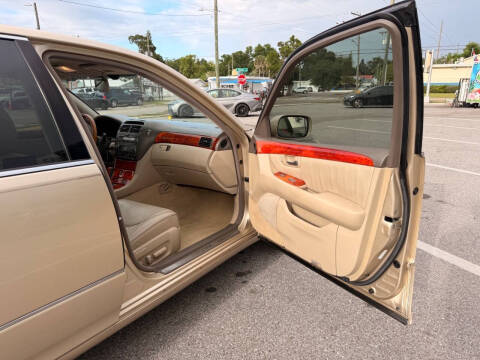 2002 Lexus LS 430
