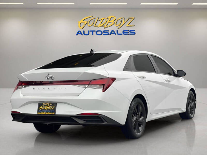 2021 Hyundai Elantra