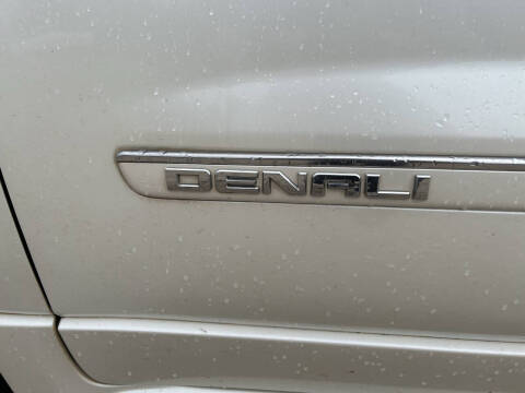 2014 GMC Acadia Denali